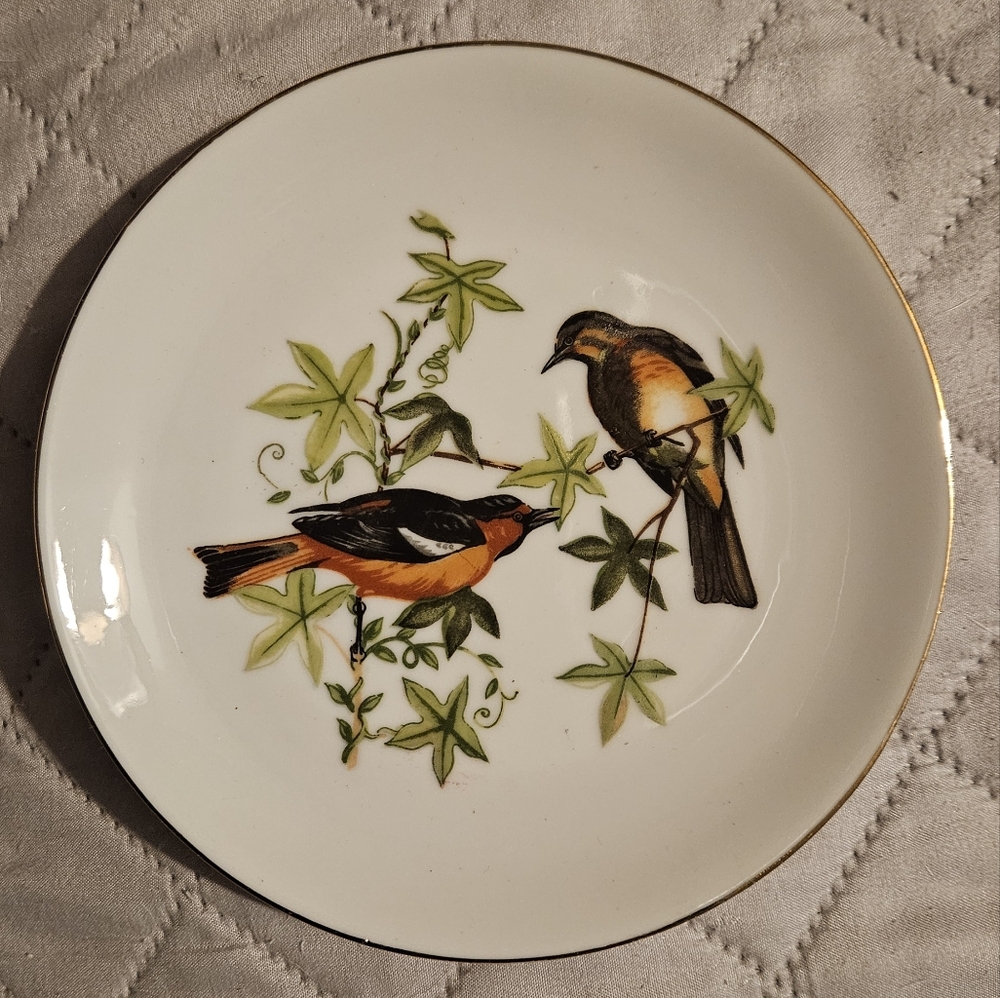 Chadwick-Miller INC Elegant Ceramic Plate with Bird Design